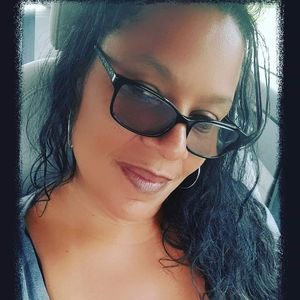 Meet your Posher, Jeanette